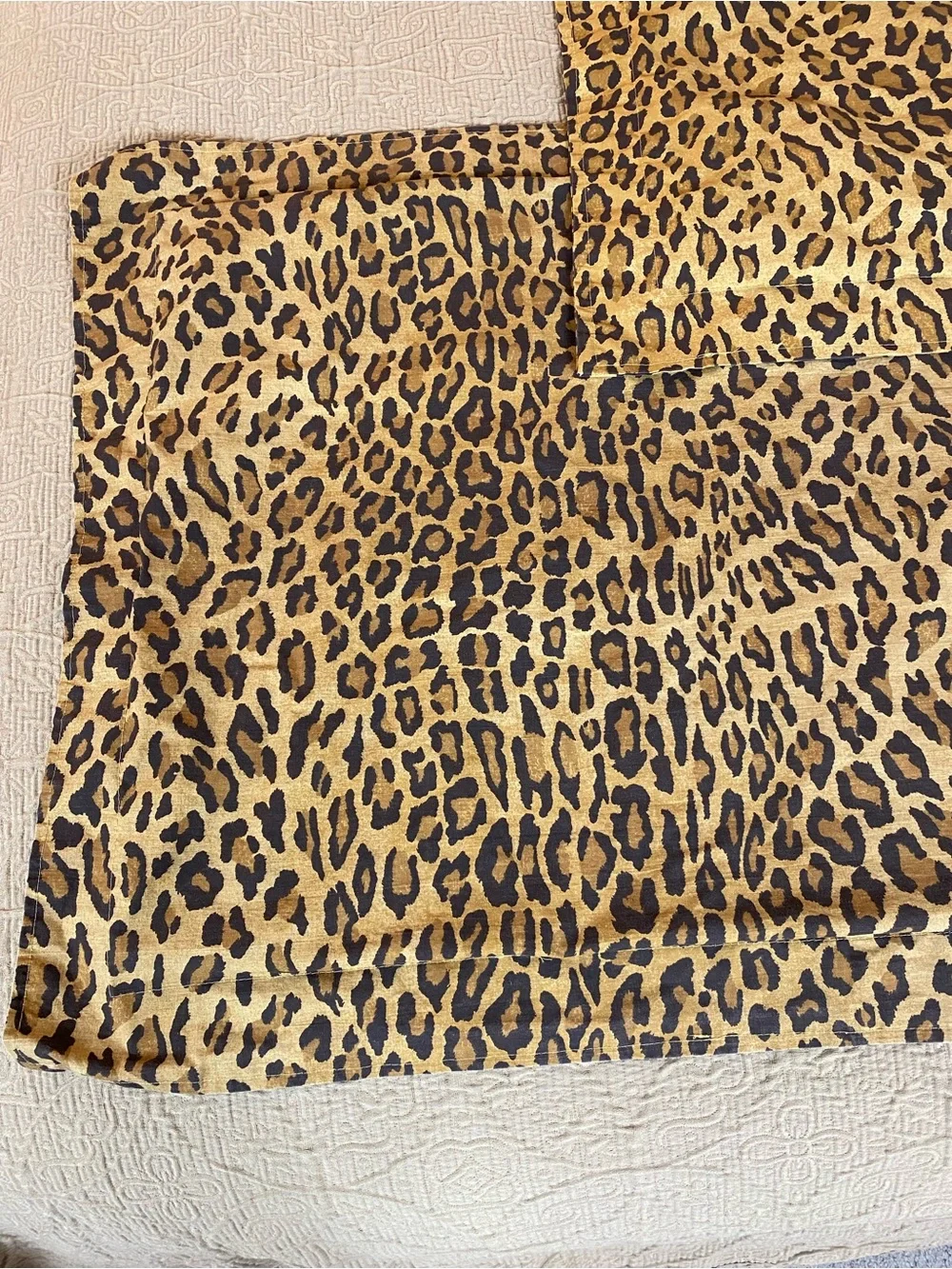 Ralph Lauren Leopard Print Pillowcases in Gold and Black “ARAGON” King Sz